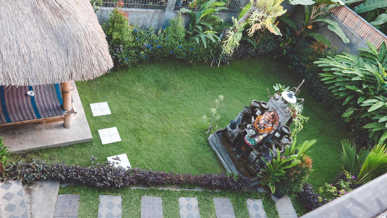 Pluto House Lägenhet Canggu Exteriör bild