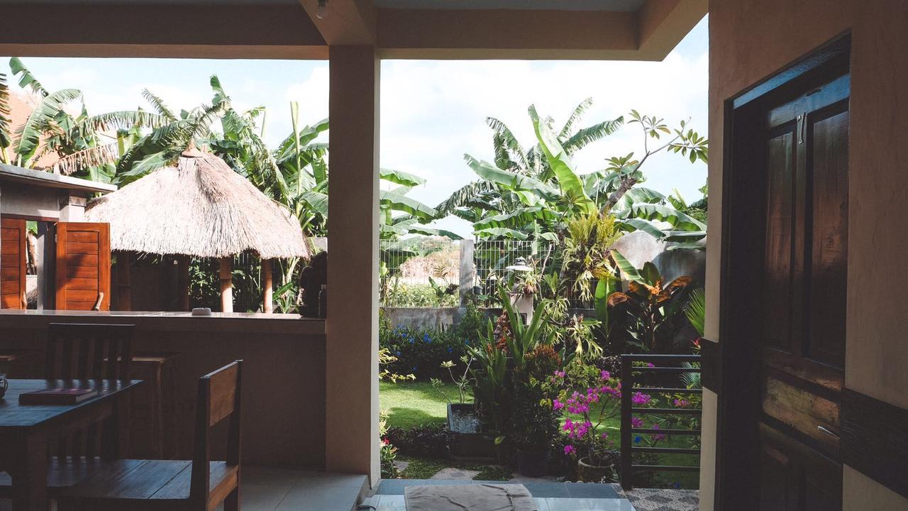 Pluto House Lägenhet Canggu Exteriör bild