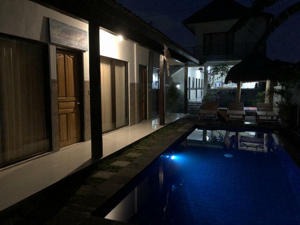 Pluto House Lägenhet Canggu Exteriör bild