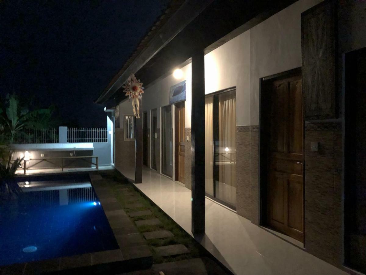 Pluto House Lägenhet Canggu Exteriör bild