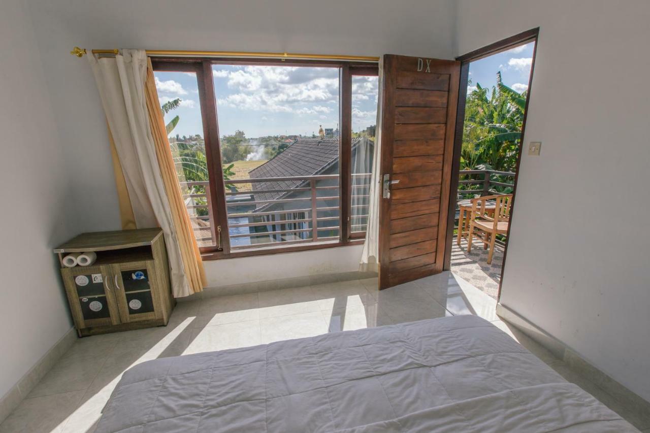 Pluto House Lägenhet Canggu Exteriör bild