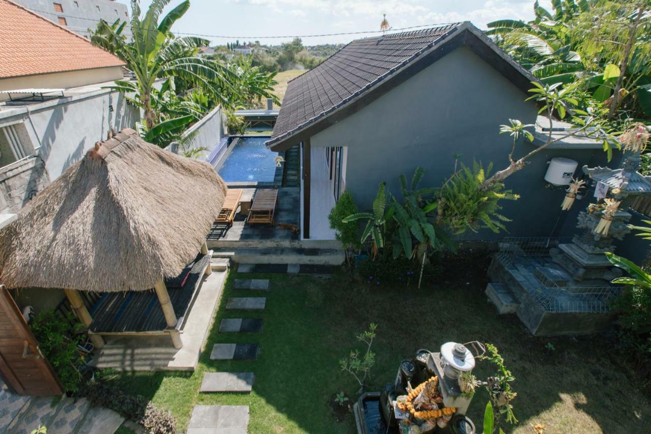Pluto House Lägenhet Canggu Exteriör bild